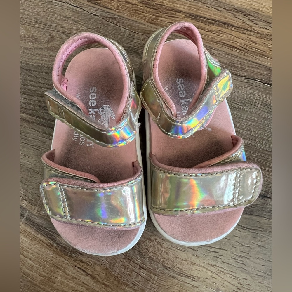 See Kai Run Logan Sandal | Size 4